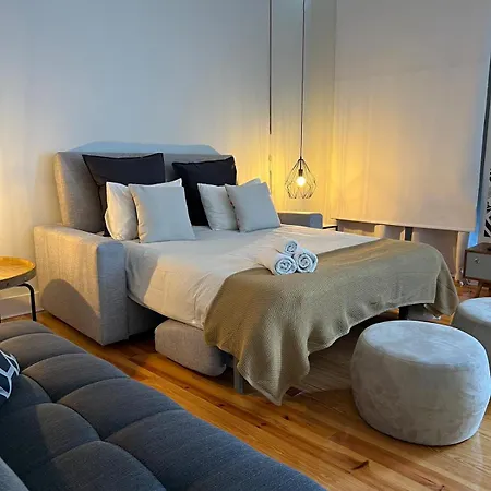 Accommodatie bij particulieren Spacious With Balcony And Stunning View Lissabon