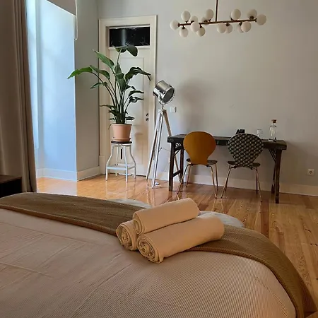 Homestay Spacious With Balcony And Stunning View *