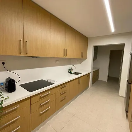 Homestay Spacious With Balcony And Stunning View *